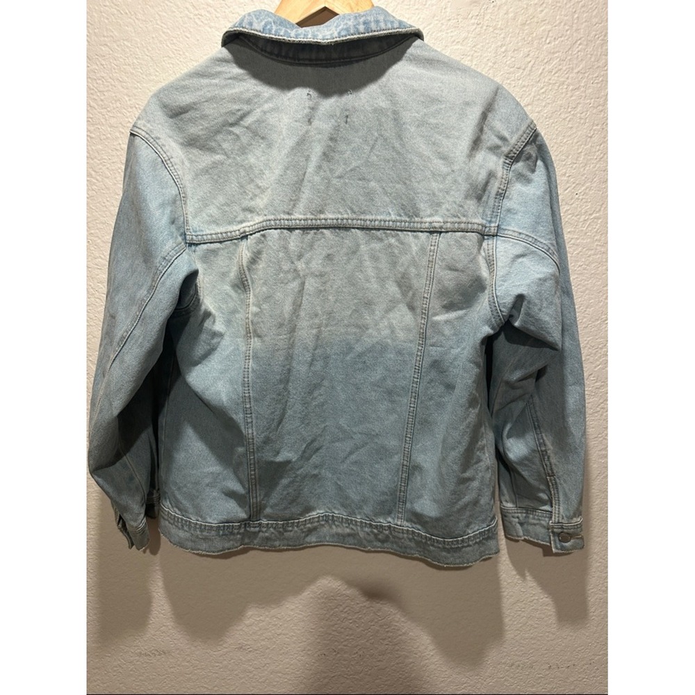 Universal Thread Light Blue Oversized Denim Jacket - Trucker Style - Women's Med - Picture 9 of 11